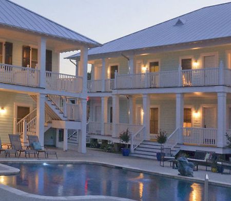 Bay Town Inn Бей-Сент-Луис Экстерьер фото